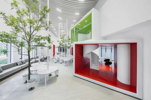 大胆色彩碰撞 展现建筑装修装饰工程的摩登与时尚魅力